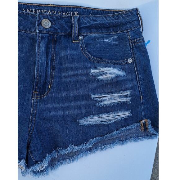 American Eagle Tomgirl Shortie Denim Jean Shorts Blue Distressed Fray Hem Sz. 10 - Picture 4 of 9